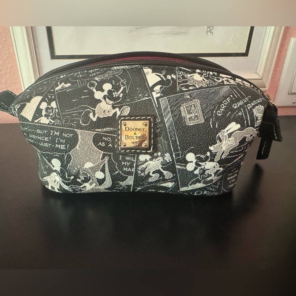 Disney Dooney & Bourke Black and White Mickey Mouse Makeup Bag